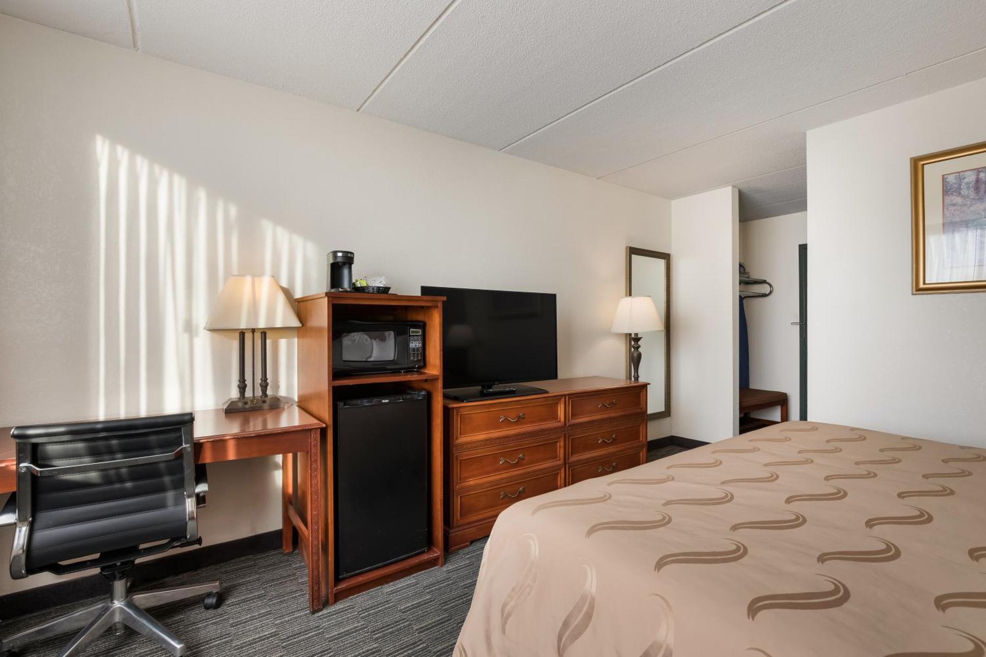 Quality Inn Джолієт Номер фото